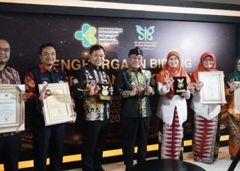 Wujudkan Kota Sehat, Depok Borong Enam Penghargaan Bidang Kesehatan Lingkungan Kemenkes RI