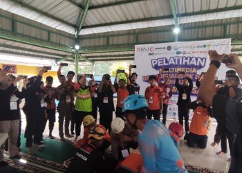 Ratusan Relawan SAR mengikuti pelatihan dasar jurnalistik foto dan video yang menjadi rangkaian acara Jurnalis Fest 2023 (Foto : Ist)