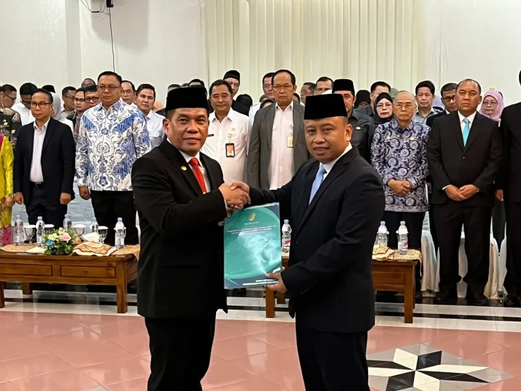 Lantik Mangnguluang Sebagai Sekda, Ini Harapan Wali Kota Depok