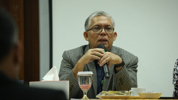 Rektor UPNVJ Prof. Dr. Anter Venus, MA.Comm (ist)